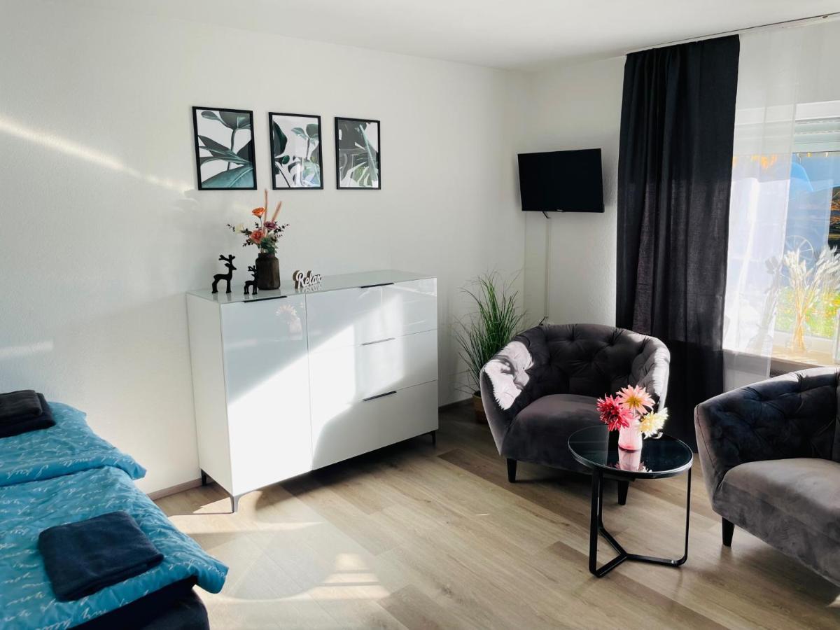 Zollernalb-Apartment Mg อัลบ์ชตัดท์ ภายนอก รูปภาพ